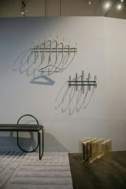 AYTM Moveo Garderobe Mit 8 Haken, Schwarz -Möbelgeschäft aytm moveo garderobe mit 8 haken 3