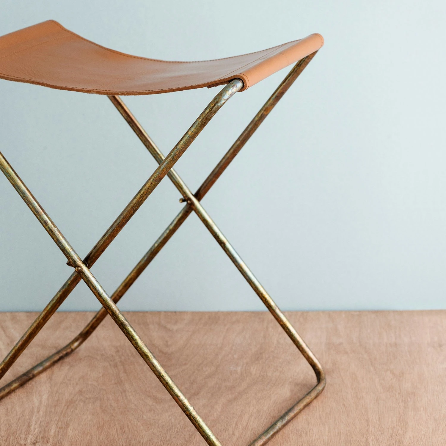 Broste Copenhagen Nola Hocker, Kupfer 4 Broste Copenhagen Nola Hocker, Kupfer – Bild 2