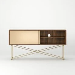 Vogue Fernsehbank 136 Cm Zwei Messing-Schiebetüren Und Gestell, Walnuss/Messing 12 Vogue Fernsehbank 136 Cm Zwei Messing-Schiebetüren Und Gestell, Walnuss/Messing -Möbelgeschäft decotique vogue fernsehbank 136 cm zwei messing schiebeturen und gestell 113