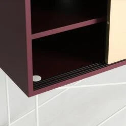 Vogue Fernsehbank 136 Messing-Schiebetüre Und Gestell, Weinrot/Weiß 11 Vogue Fernsehbank 136 Messing-Schiebetüre Und Gestell, Weinrot/Weiß -Möbelgeschäft decotique vogue fernsehbank 136 messing schiebeture und gestell 182