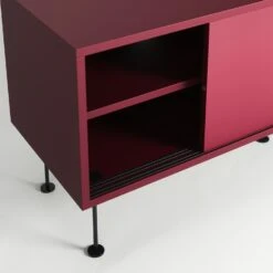 Vogue Medienbank Mit Beinen 136 Cm, Burgunderrot / Schwarz -Möbelgeschäft decotique vogue lowboard 136 cm auf messing beinen 155