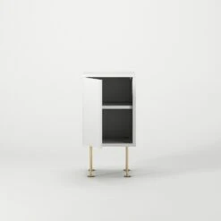 Vogue Nachttisch, Weiß / Messing -Möbelgeschäft decotique vogue nachttisch 33