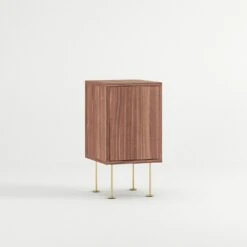 Vogue Nachttisch, Walnussfarben / Messing -Möbelgeschäft decotique vogue nachttisch 73