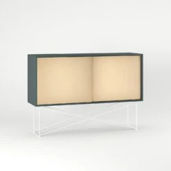 Vogue Sideboard 136 Zwei Messingtüren Und Gestell, Grau/Weiß -Möbelgeschäft decotique vogue sideboard 136 zwei messingturen und gestell 159