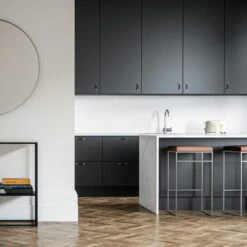 Barhocker Ohne Rückenlehne 77 Cm, Grau / Braun Leder -Möbelgeschäft department barhocker ohne ruckenlehne schwarz 131