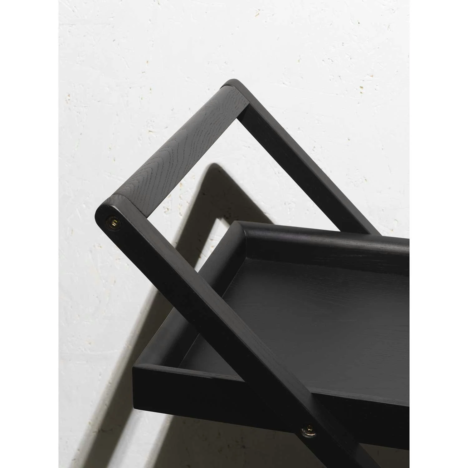 Design House Stockholm Exit Servierwagen, Schwarz 7 Design House Stockholm Exit Servierwagen, Schwarz – Bild 5