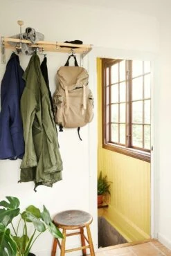 Nostalgi Ankerhaken 2er-Pack, Weiß -Möbelgeschäft essem design nostalgi ankerhaken 2er pack 4 1