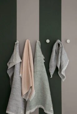 Ferm LIVING Stone Hook Small, Black Marble -Möbelgeschäft ferm living ferm living hook s weier marmor 3