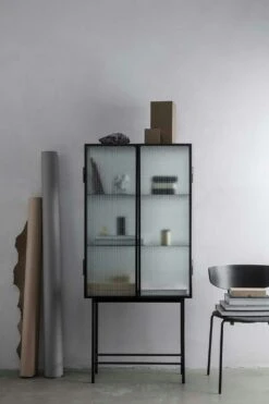 Ferm LIVING Haze Schrank -Möbelgeschäft ferm living haze schrank 1