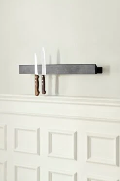 GEJST Flex Wandregal Magnetisch 60 Cm, Eiche / Schwarz -Möbelgeschäft gejst flex wandregal magnetisch 60 cm 2