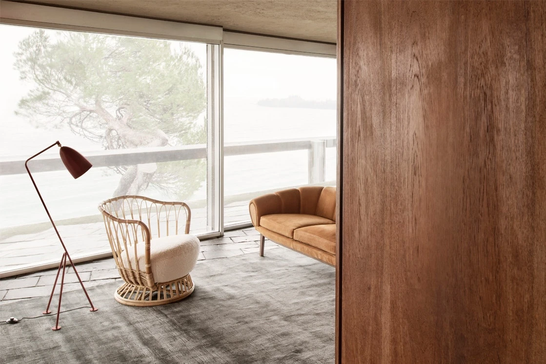 Gubi Grace Loungesessel, Sahco Clay011/ Strangeloves002 5 Gubi Grace Loungesessel, Sahco Clay011/ Strangeloves002 – Bild 3