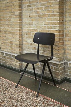 Hay Result Stuhl, Schwarz / Schwarze Eiche, Wasserbasierter Lack -Möbelgeschäft hay result stuhl 2