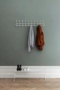 Maze Bill Horizontaler Kleiderhänger L, Weiß -Möbelgeschäft maze bill horizontaler kleiderhanger l 3