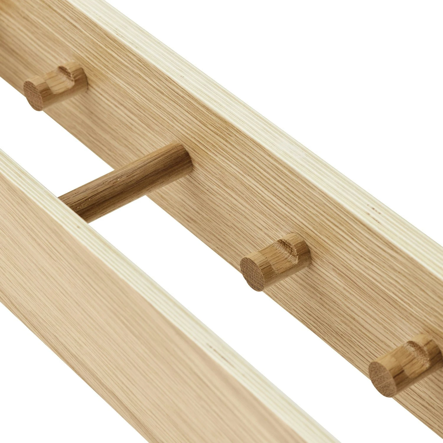 Menu Epoch Kleiderbügel 50 Cm, Eiche Natur 5 Menu Epoch Kleiderbügel 50 Cm, Eiche Natur – Bild 3