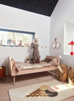 OYOY Hevali Juniorbett, Natur -Möbelgeschäft oyoy hevali juniorbett 0