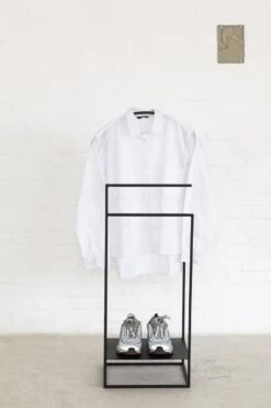 Serax Stummer Diener L47xB30xH110, Schwarz -Möbelgeschäft serax stummer diener l47xb30xh110 schwarz 1