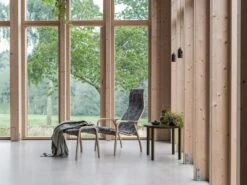 Swedese Lamino Set Schaffell/Eiche, Hellgrau -Möbelgeschäft swedese lamino set sessel hocker schaffell eiche 29