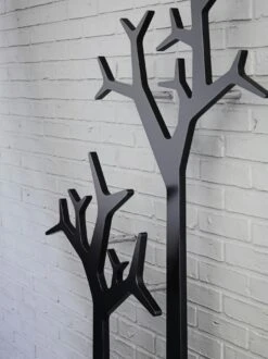 Swedese Tree Wall Coat Stand 194 Cm, Black -Möbelgeschäft swedese tree wall aufhanger 194cm weiss 4