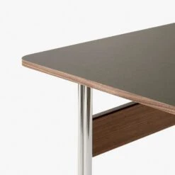 &Tradition Pavilion AV16 Schreibtisch, Iron / Walnut / Chrome Legs -Möbelgeschäft tradition pavilion av16 schreibtisch 12